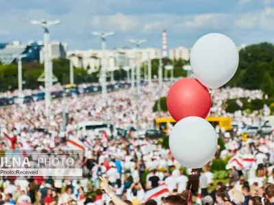 سرکوب کارگران بلاروسی ادامه دارد/ آزادی عمل، حق تمام اتحادیه‌های کارگری است 