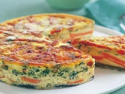 طرز تهیه کیک سبزیجات ساده و خوشمزه