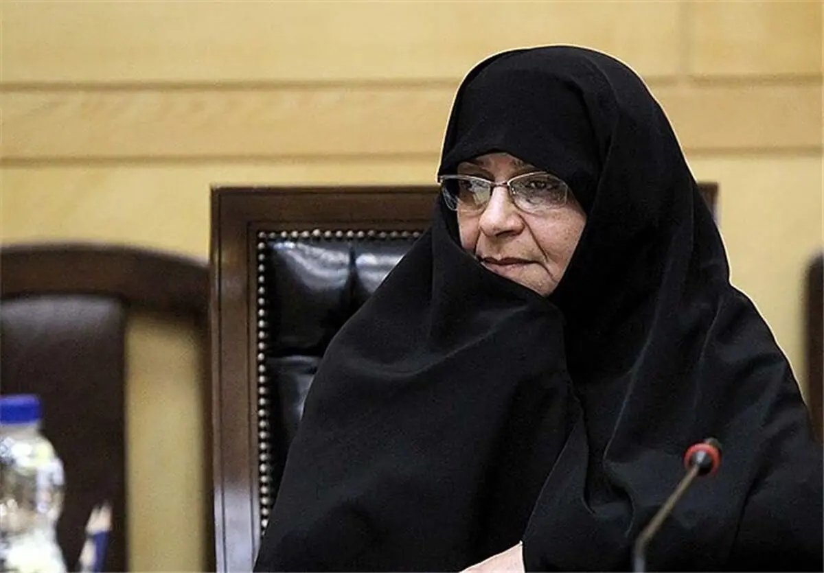 فاطمه آلیا در انتخابات مجلس نام‌نویسی کرد