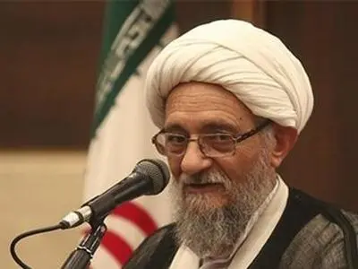 اجرای واقعی زکات فقیری در جامعه باقی نخواهد گذاشت