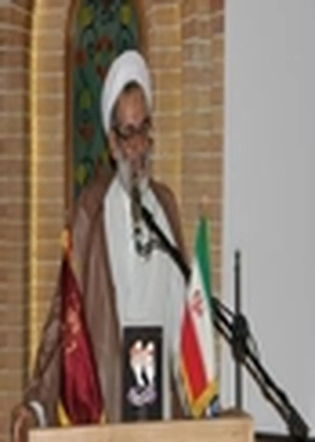 کارکنان زندان‌ها نقش موثری در تامین امنیت و آرامش جامعه دارند