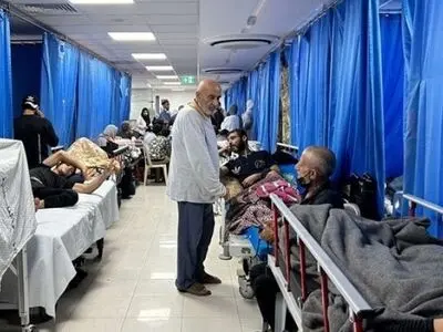 جیش الاحتلال یقتحم مجمع "الشفاء" ویقول إنه یقوم بعملیة فی "جزء معین" منه