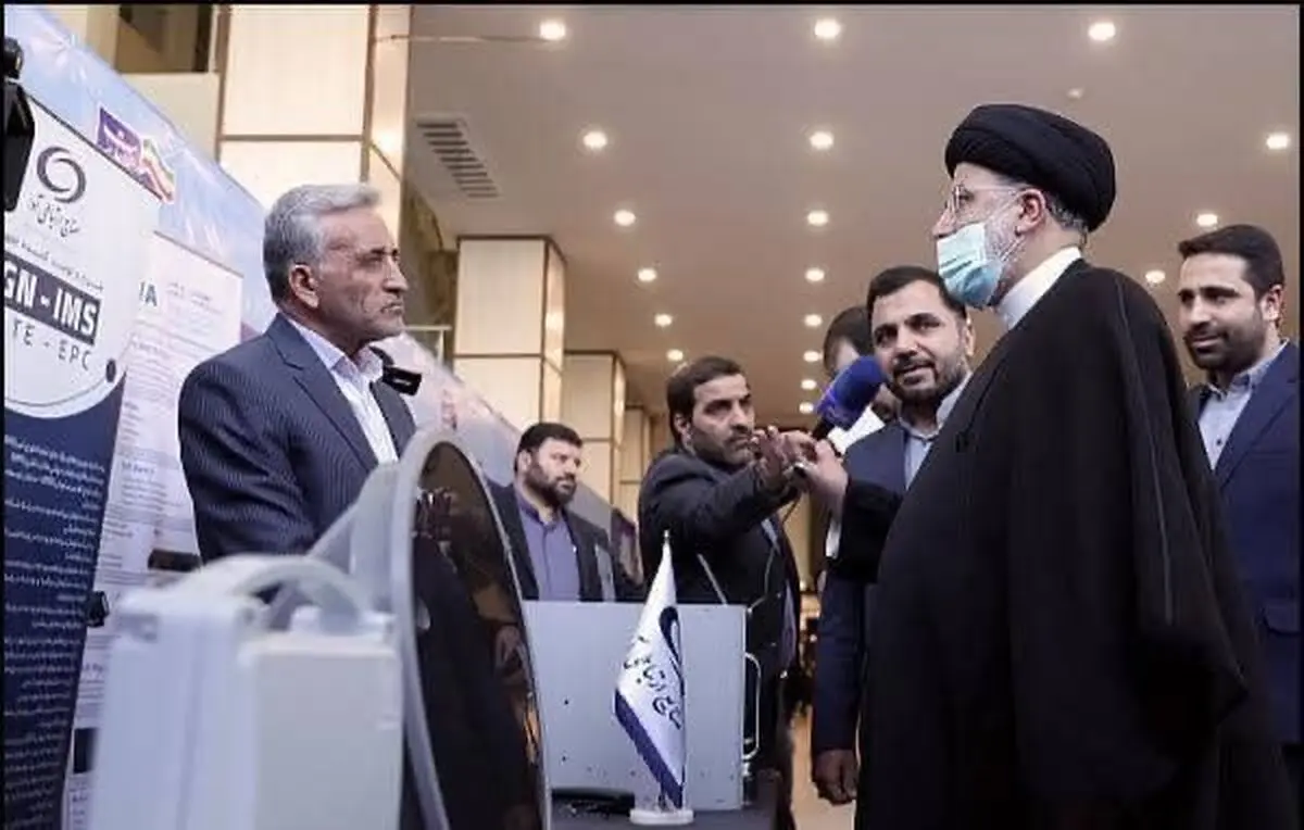 بازدید رییس جمهور از دستاوردهای  صنعتی و تجاری ، صنایع ارتباطی آوا در روز جهانی ارتباطات