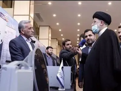 بازدید رییس جمهور از دستاوردهای  صنعتی و تجاری ، صنایع ارتباطی آوا در روز جهانی ارتباطات