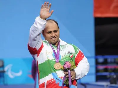 مشکل خروجی وزنه‌بردار پارالمپیکی ایران برطرف شد