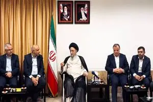 باید توجه مردم به ویژه نسل جوان را به مهارت‌آموزی جلب کنیم