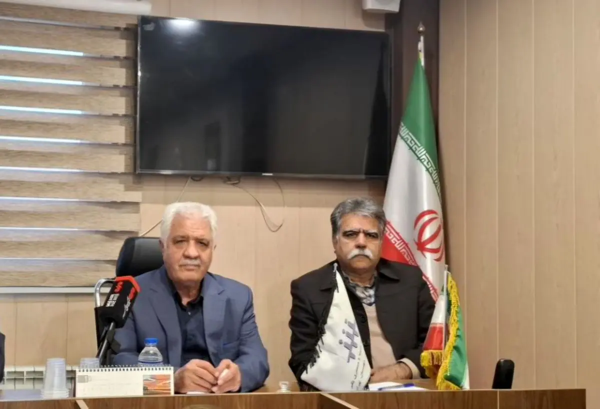 ۸ ماه سرگردانی بازنشستگان برای گرفتن هزینه‌های درمان/ جزئیات مناقصه بیمه  تکمیلی