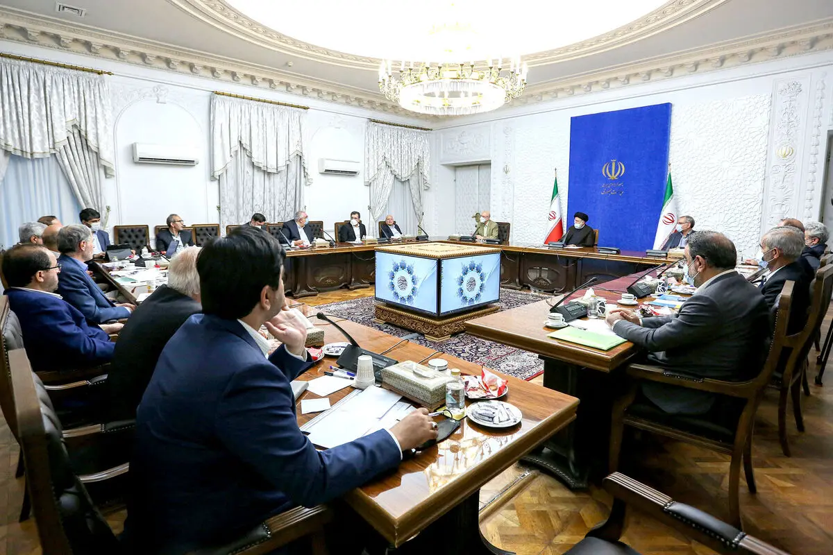 رئیسی: بخش‌های اجرایی با تمام توان برای تقویت منزلت نخبگان بکوشند