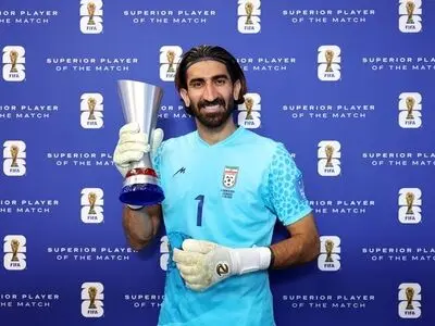 روزنامه اصولگرا : بیرانوند و فوتبال عزیزتر از قانون نیستند/ آقای دروازه بان را بفرستید برود سربازی