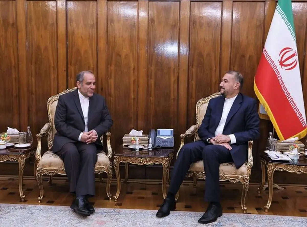تاکید امیر عبداللهیان بر گسترش همکاری‌ها با قزاقستان در بخش‌های حمل‌ونقل و انرژی