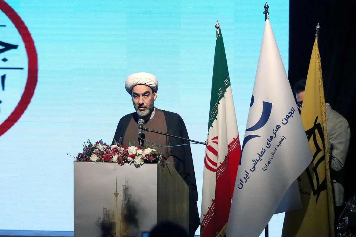 تهران نیازمند برگزاری تئاتر آیینی است