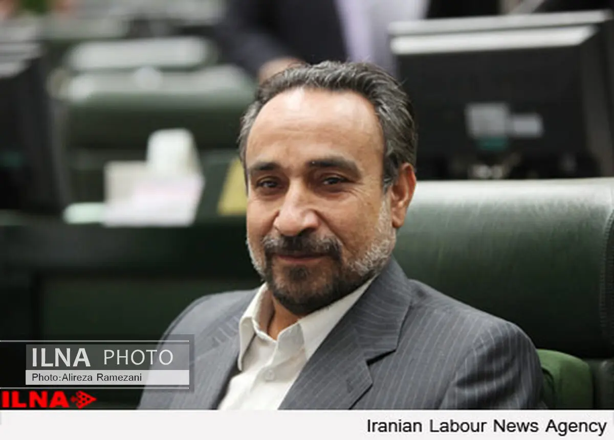 شکایت ما را از احمدی‌نژاد بایگانی کردند و گفتند سیاسی است