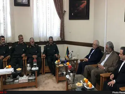 دیدار ظریف با فرماندهان عالی‌رتبه سپاه