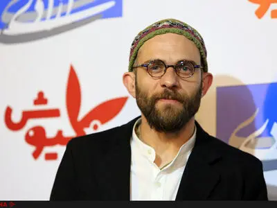 اکران مردمی فیلم خرگیوش با یادی از داریوش شایگان و تبریک به اصغر فرهادی+فیلم