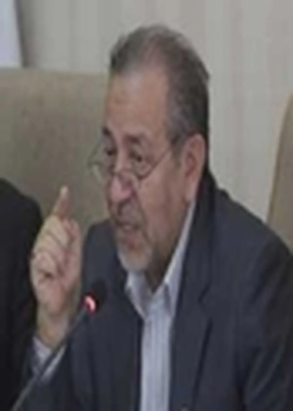 راه‌اندازی میز خدمت در ۴۳ اداره و دستگاه اجرایی استان اصفهان