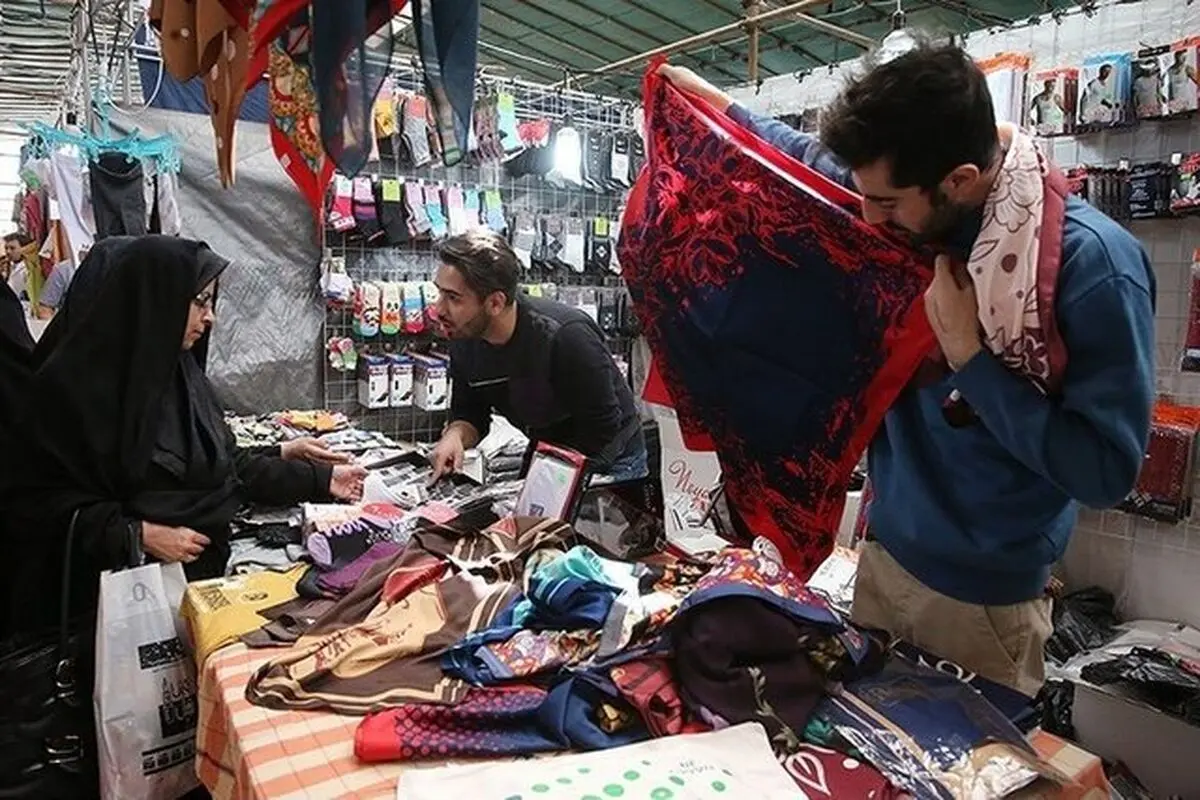 گشایش نمایشگاه بهاره و کشیک ۳۰ نانوایی در ملایر