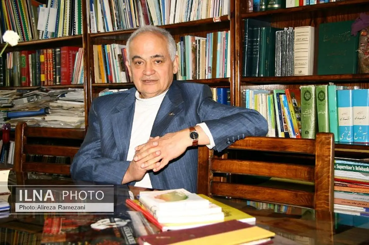 ایران در انحصار رانت اطلاعاتی