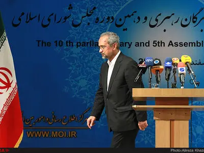 بازدید محمد نهاوندیان ، رئیس دفتر رئیس جمهور (7 اسفندماه) از بخشهای مختلف ستاد انتخابات کشور 