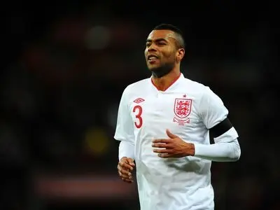 ویدئو نوستالژی: وقتی اشلی کول رونالدوی جوان را متوقف کرد