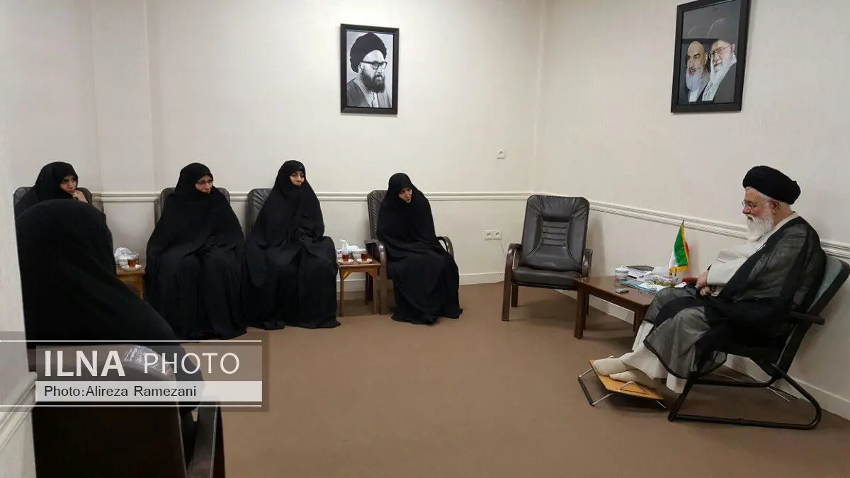 اصلاحطلبتر از امام حسین(ع)  نداریم/انسان متحجری نیستم