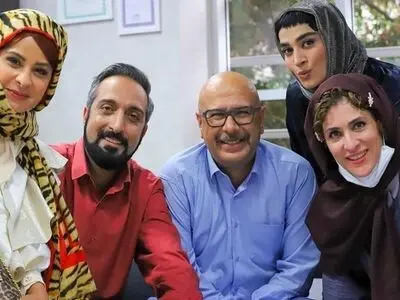 پایان تصویربرداری «دراکولا»؛ دو روز قبل از پخش آخرین قسمت + عکس پشت صحنه