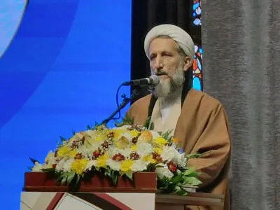 همه به وضع اقتصادی موجود معترض هستیم