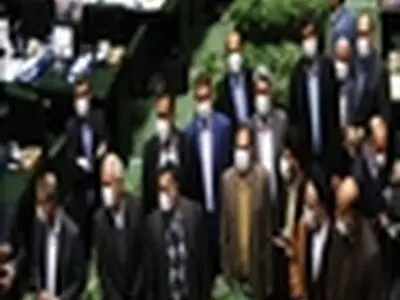 ماسکی برای ندیدن غبار مشکلات