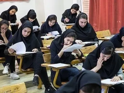 فاجعه‌ معدل دانش‌آموزان پایه دوازدهم در خرداد ۱۴۰۳ + اینفوگرافیک