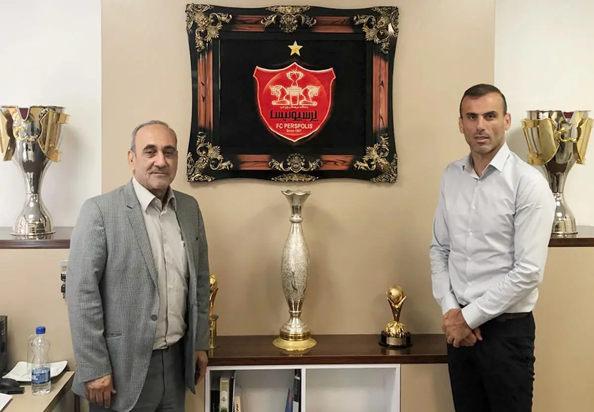 سید جلال با پرسپولیس سفید امضا کرد