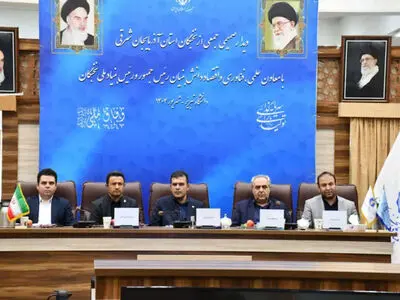 دیدار صمیمی نخبگان آذربایجان شرقی با معاون علمی رئیس‌جمهور