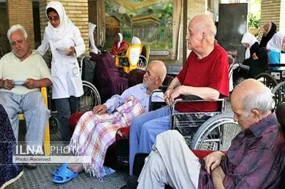 کاهش کیفیت مراقبت از سالمندان در ماه‌های اخیر/ تأمین دارو به معضل اصلی خانواده‌ها تبدیل شده است