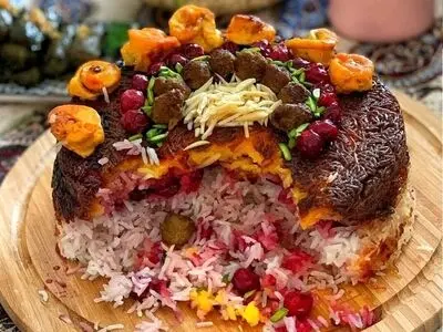 طرز تهیه ته چین آلبالو با گوشت