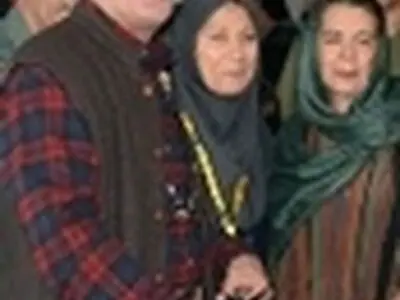 نمایشگاه عکس و پوستر جشنواره نمایش عروسکی افتتاح شد