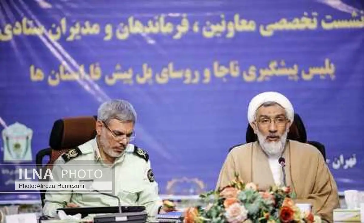 رویکرد دولت تقویت نیروی انتظامی است/ با برخی جوسازیها از اجرای مأموریتها عقبنشینی نکنید