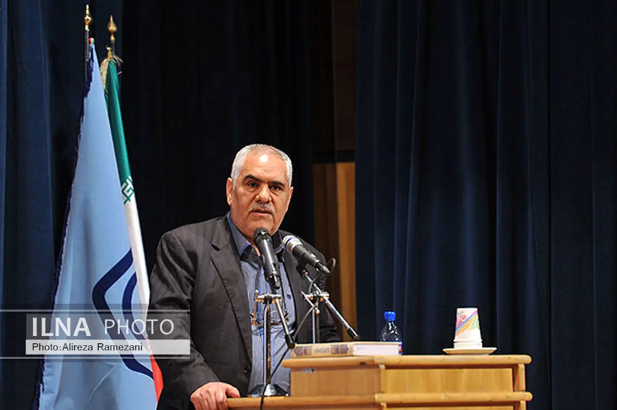 هیچ واحد تولیدی به خاطر مطالبات سازمان تامین اجتماعی تعطیل نشده است/ امکان اجرای طرح همسان سازی حقوق وجود ندارد