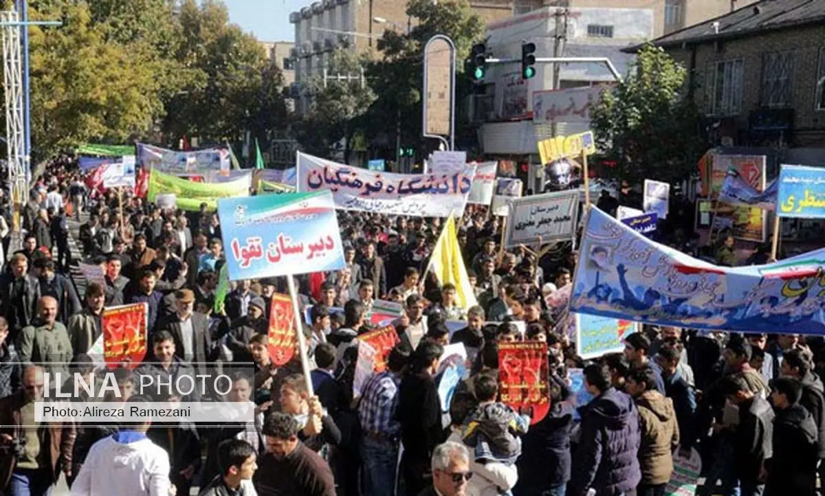 فریاد مرگ بر آمریکا و مرگ بر اسرائیل در ارومیه طنین‌انداز شد