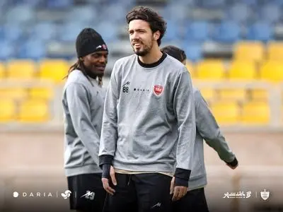 لبخند کابوس بیرانوند در تمرین پرسپولیس!