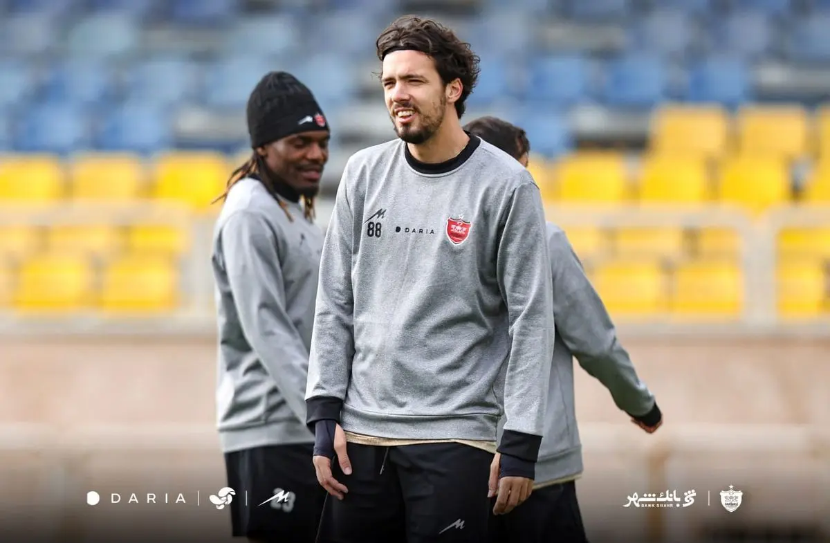 لبخند کابوس بیرانوند در تمرین پرسپولیس!