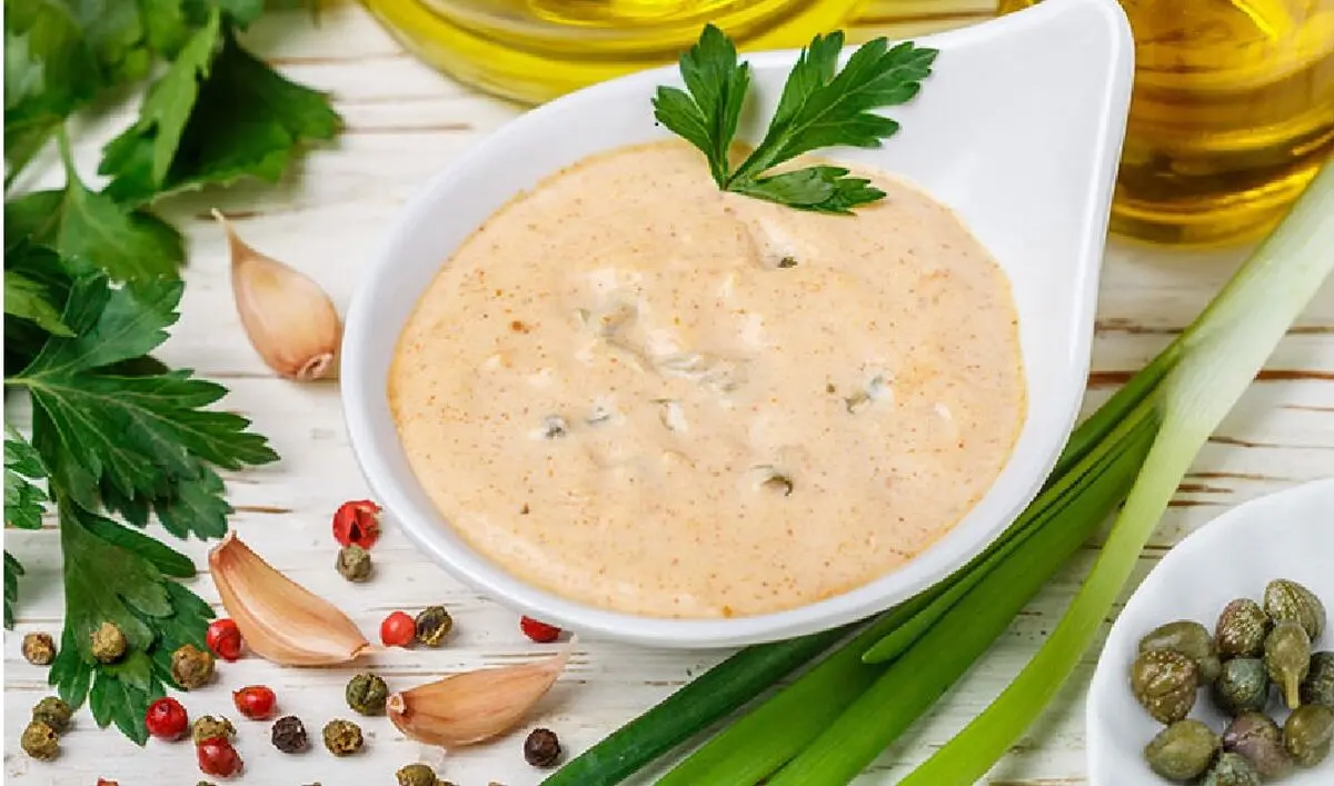 طرز تهیه سس فرانسوی به 2 روش ساده و رژیمی