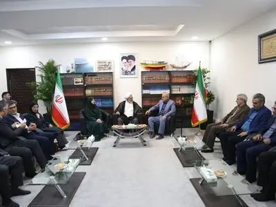 انصاری در دیدار با نماینده ولی‌فقیه در هرمزگان: توسعه بدون ملاحظات محیط زیستی پایدار نیست