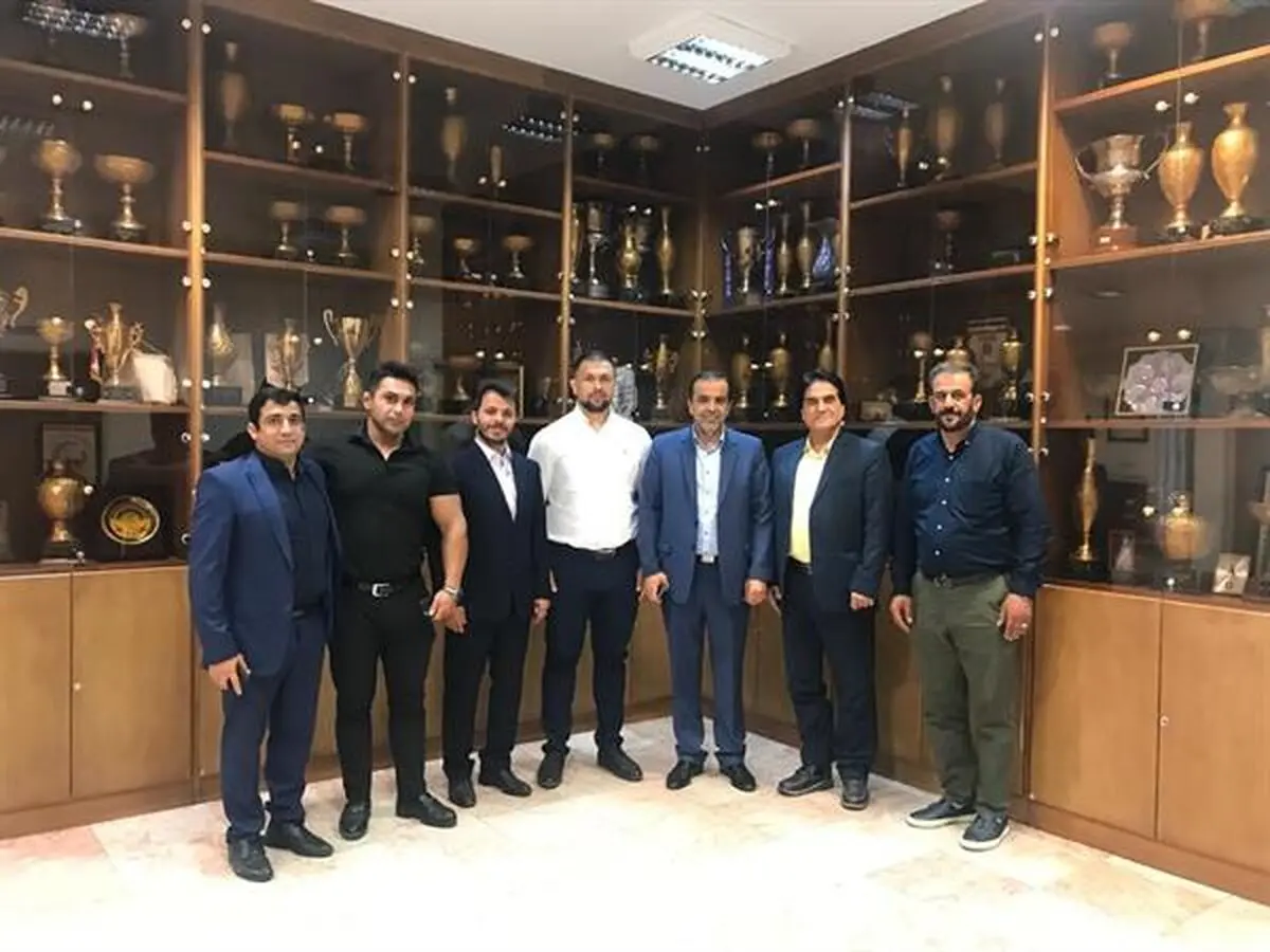 دیدار حسن رنگرز با مسئولان فدراسیون ورزش‌های ناشنوایان