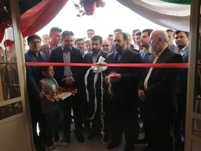 افتتاح استخر سرپوشیده بعثت و دبستان ۱۲ کلاسه اندیشه در اهواز