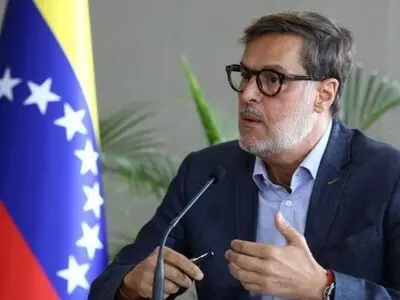 Venezuelan FM to arrive in Tehran Today