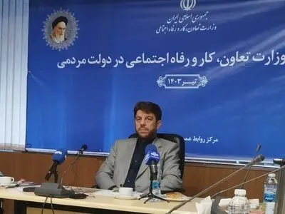 رونمایی از پنج سامانه الکترونیک ثبت قرارداد کار، بازرسی،  سخت و زیان آور، حوادث و بیمه بیکاری