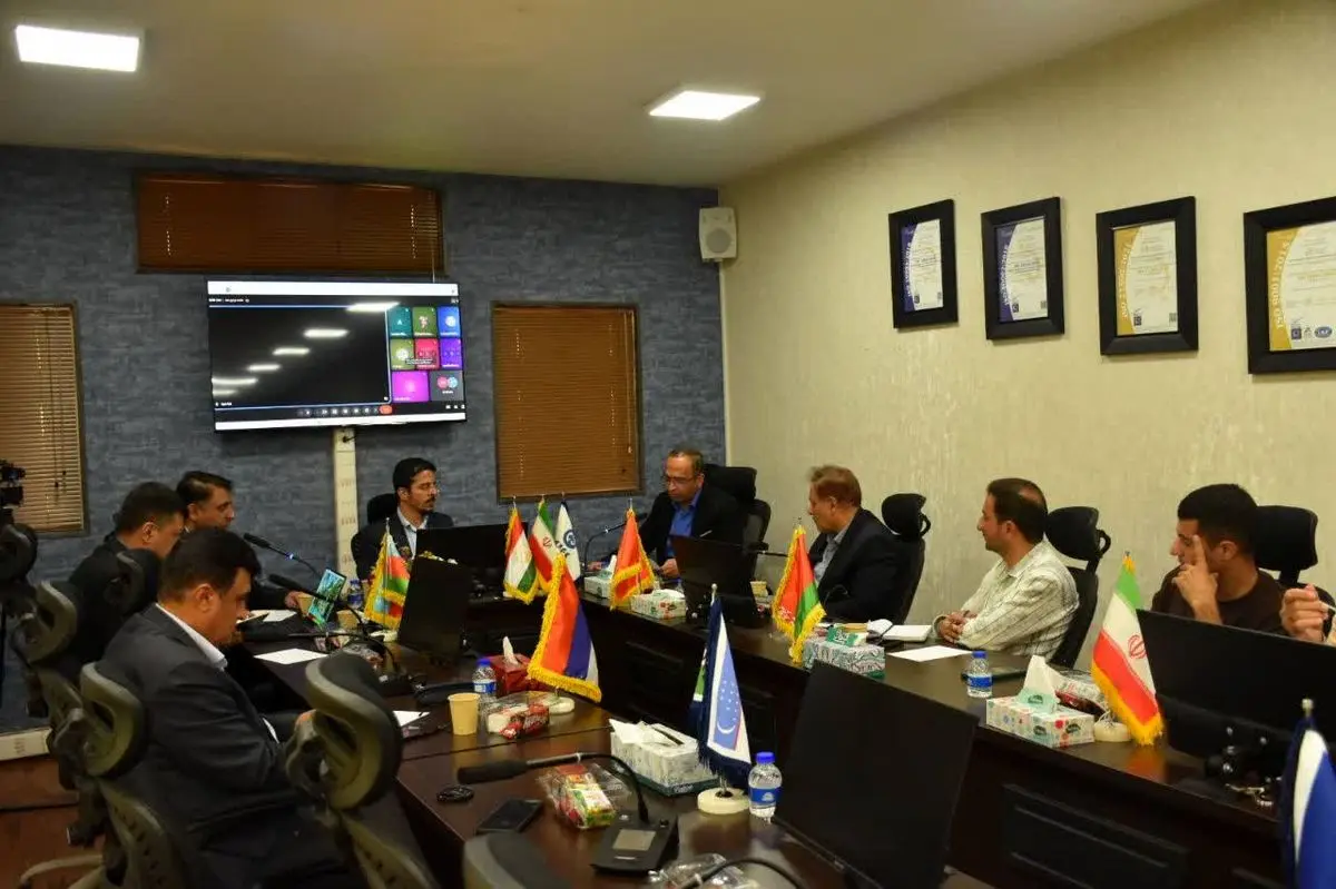 فارس ظرفیت حضور مؤثر در بازار تاجیکستان را دارد/صادرات تنها فروش کالا نیست