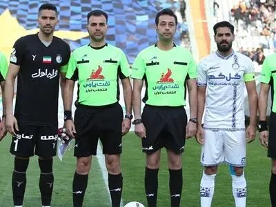 کنایه گل‌گهر به غیبت بنیادی‌فر در بین داوران هفته بیست و سوم! 
