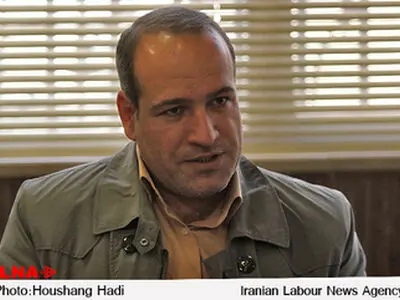 پایین ماندن مزد یک مشکل قدیمی است