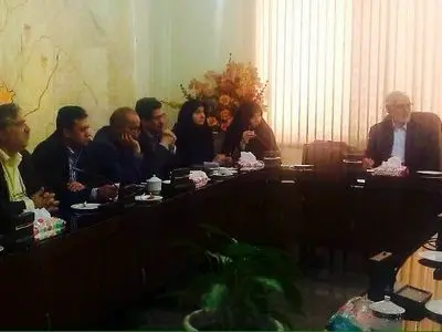 دیدار شورای‌مرکزی مجمع‌مشورتی اصلاح‌طلبان خراسان‌رضوی با فرماندار جدید مشهد