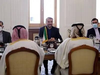 وفد الخارجیة القطریة یلتقی فی طهران بـ أمیرعبداللهیان 