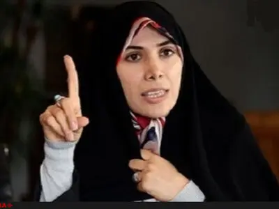 دولت صدای اعتراض مجلس و مردم را بشنود/ رئیس‌جمهور پیام تغییر را به جامعه مخابره کند